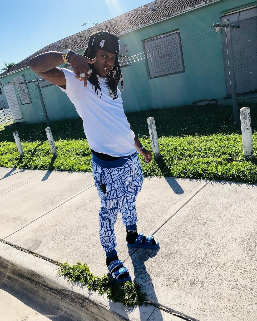 Post 10 by The Real Dooby Racks 🏧 on Instagram (carousel)