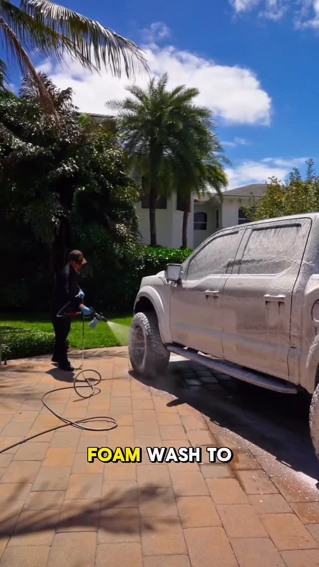 Post 2 by ShowCar on Instagram (video)