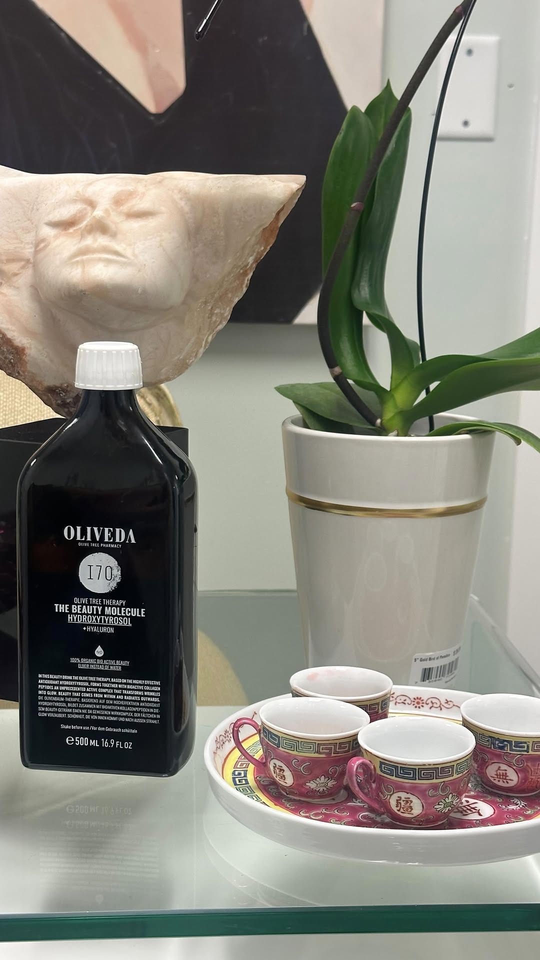 Post 4 by @facesbymna on Instagram (video)