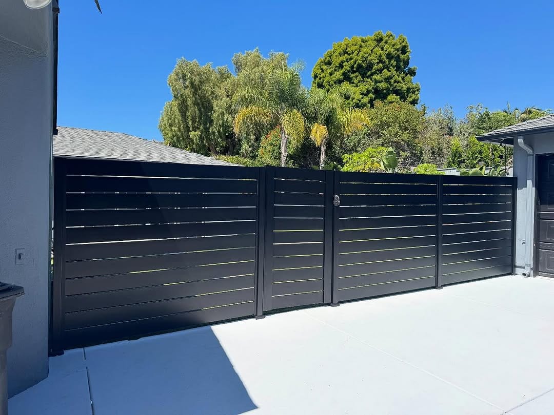 Post 1 by Vinyl Pro Fence on Instagram (carousel)