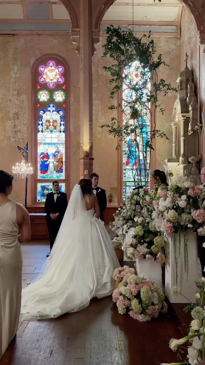 Post 5 by LONNEY JANE PRODUCTIONS on Instagram (video)