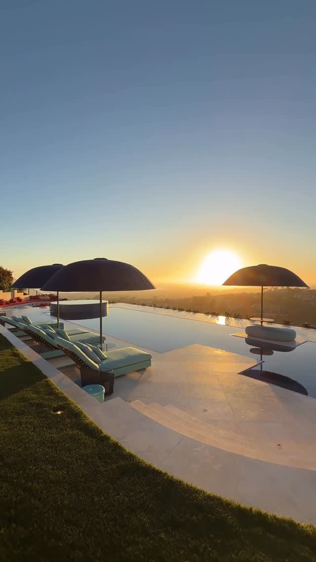 Post 6 by AQUAGREEN POOL & LANDSCAPES on Instagram (video)