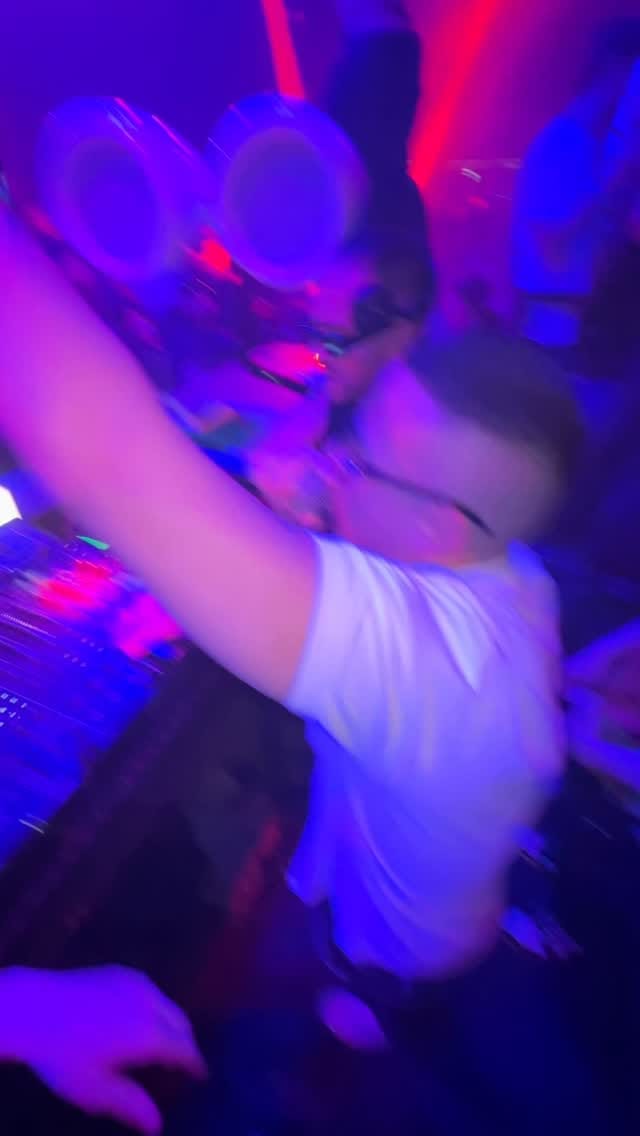 Post 1 by Gustavo Villarreal on Instagram (video)