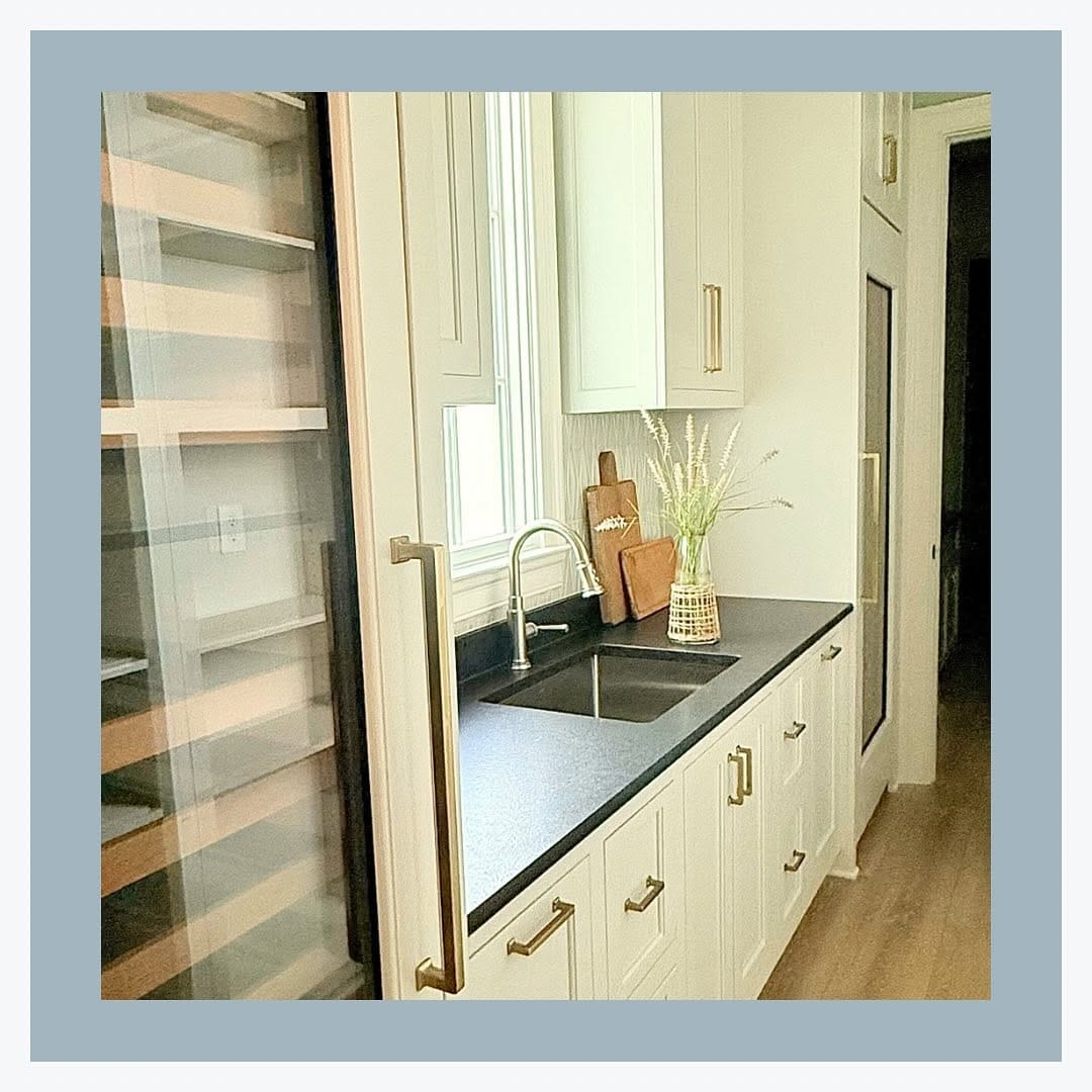 Post 7 by K Butler Interiors on Instagram (image)