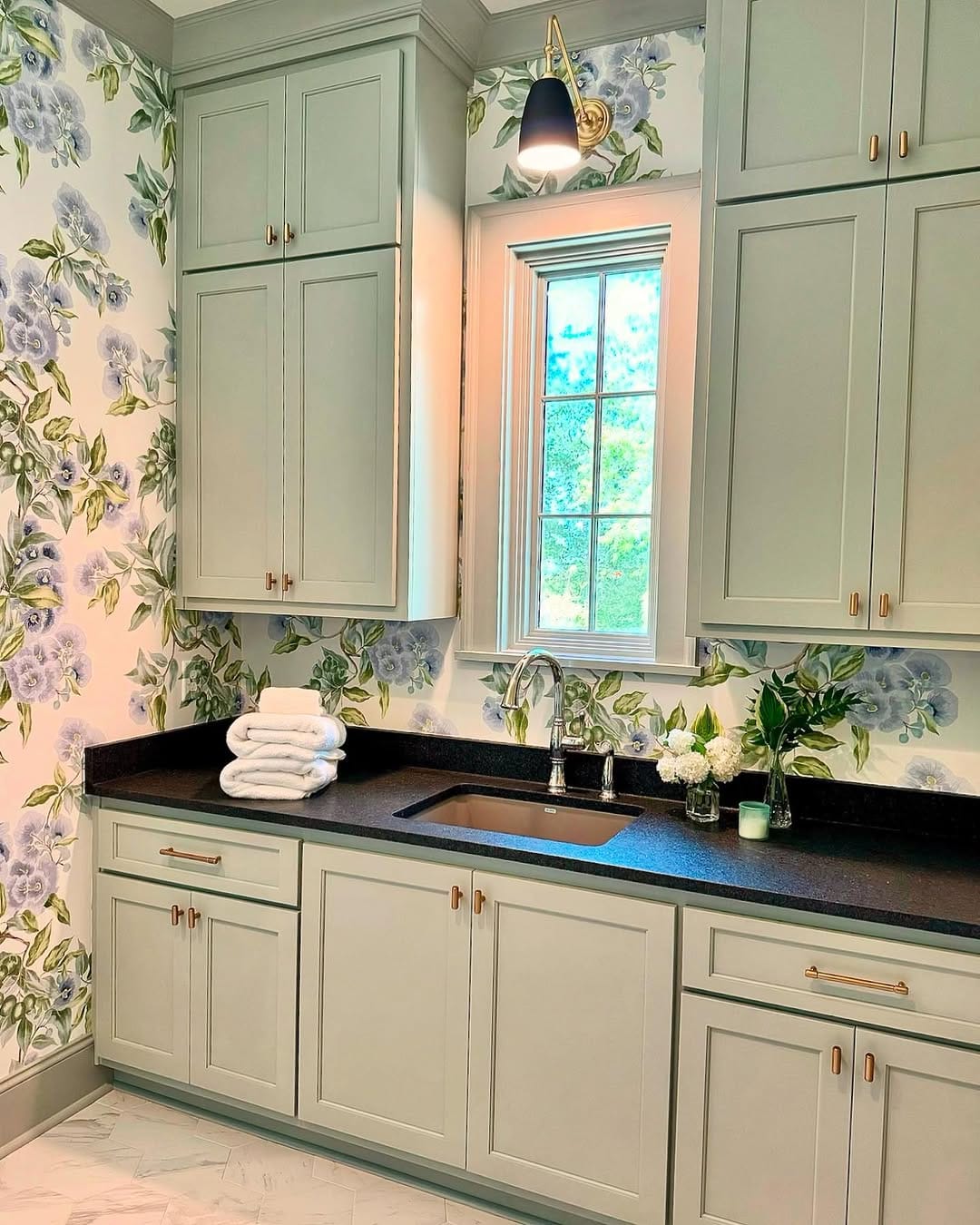 Post 8 by K Butler Interiors on Instagram (image)