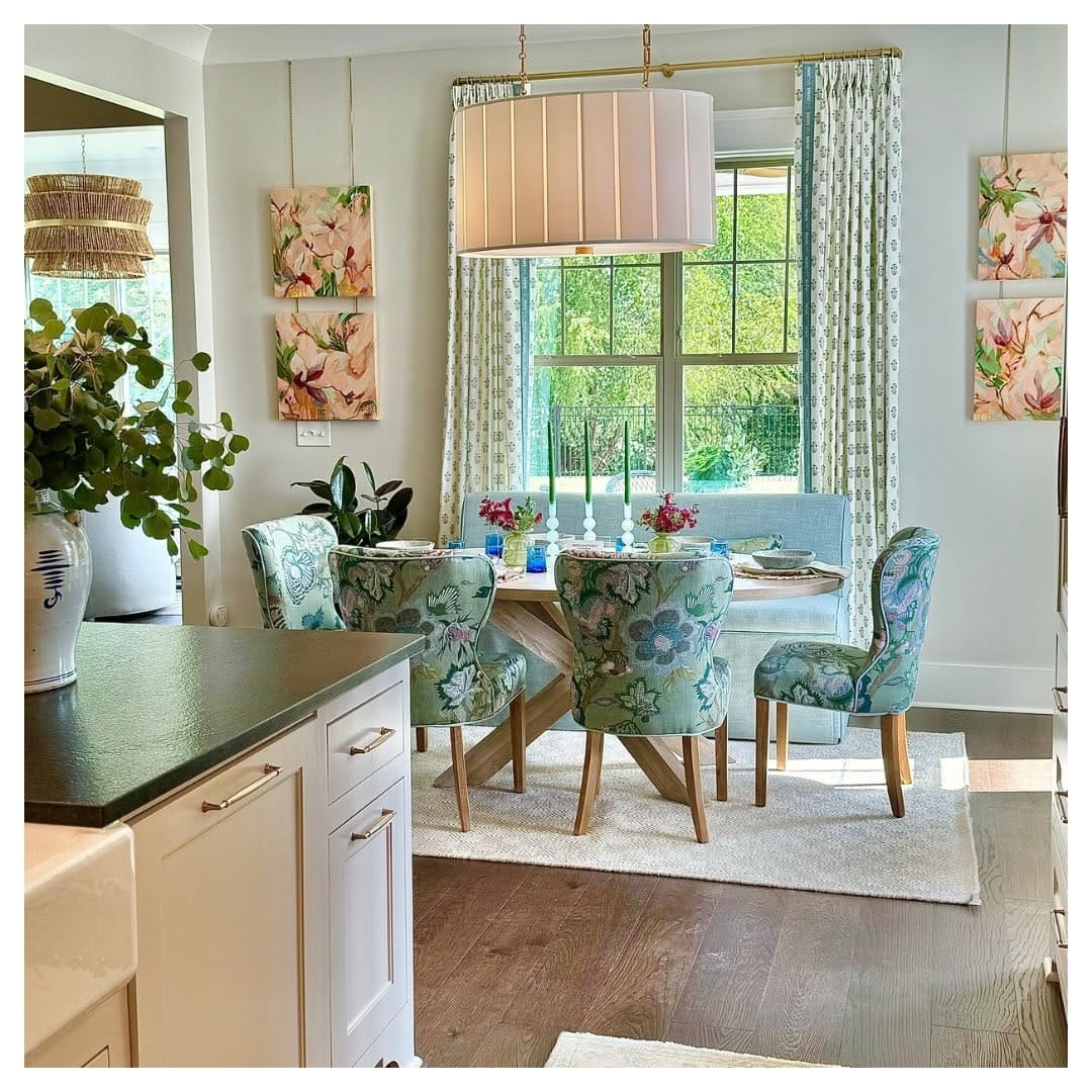 Post 3 by K Butler Interiors on Instagram (image)