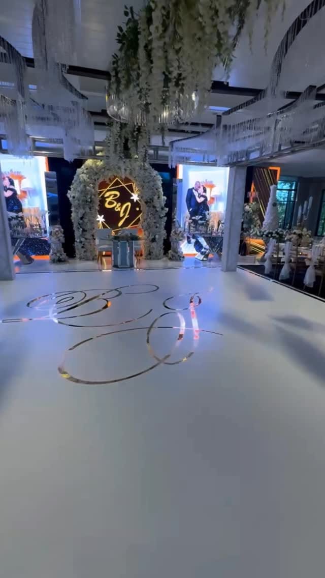 Post 7 by Albertina Cardoso on Instagram (video)