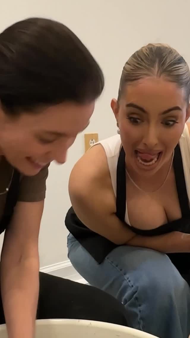 Post 8 by New Orleans Makeup Artist on Instagram (video)
