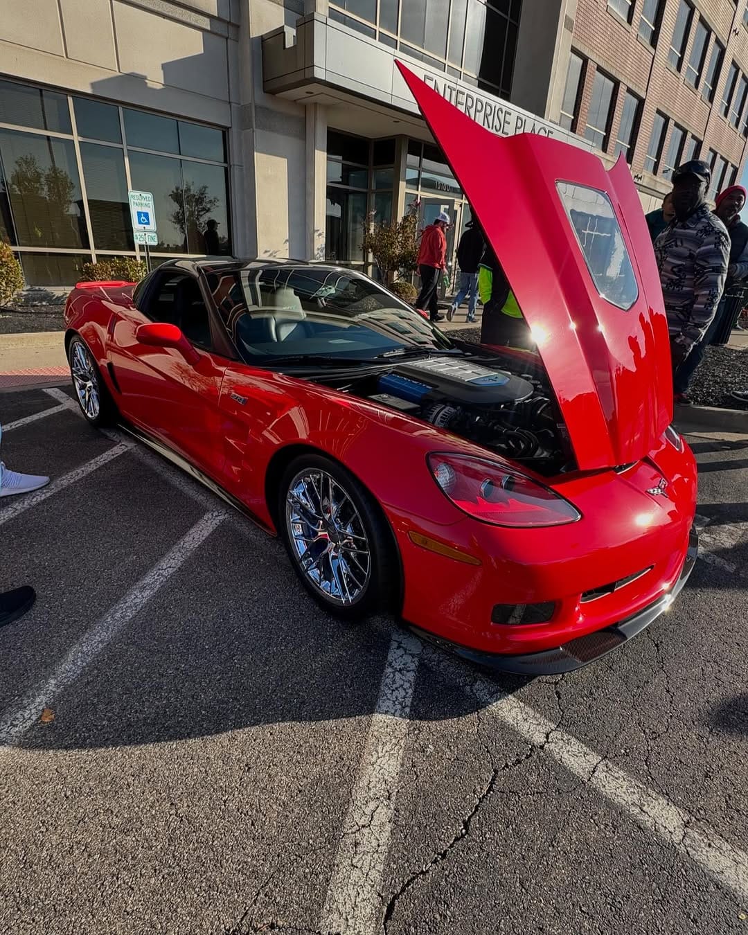 Post 8 by Ohiocarspotters on Instagram (carousel)