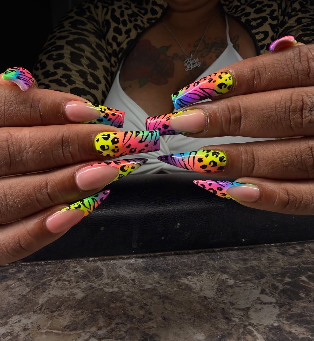 Post 5 by Tiffany Everett on Instagram (image)