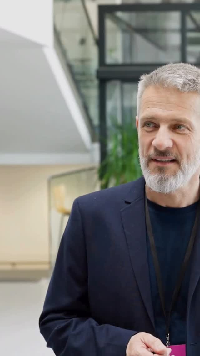 Post 10 by VIBE Agency on Instagram (video)