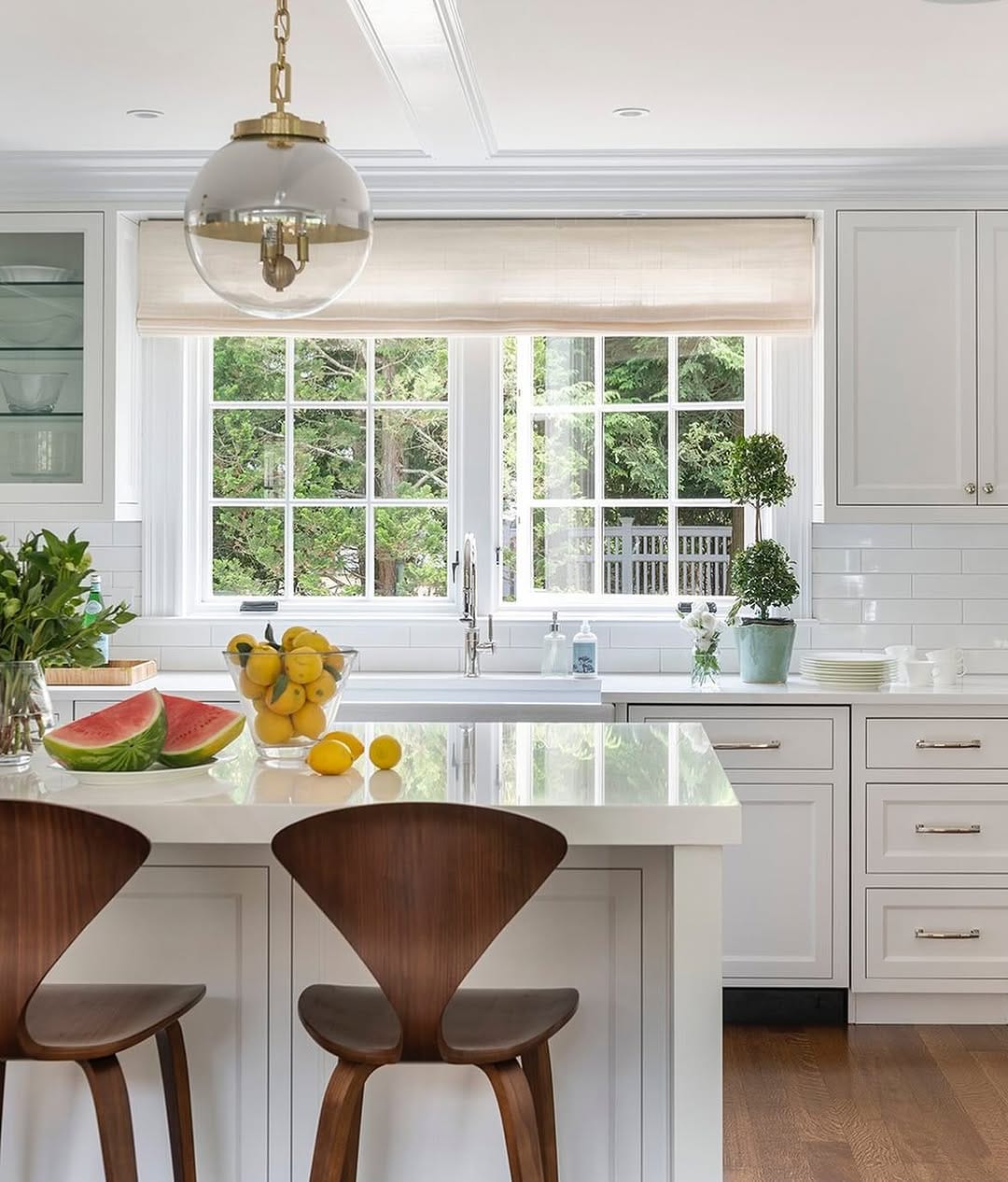 Post 6 by Cynthia Hayes Interior Design on Instagram (image)