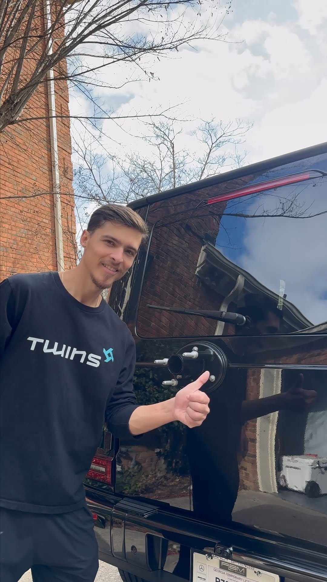 Post 8 by @twinsautodetailing on Instagram (video)