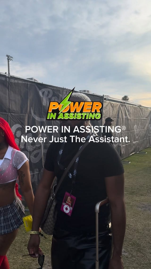 Post 4 by Lesley “The Right Mood” Baptiste on Instagram (video)