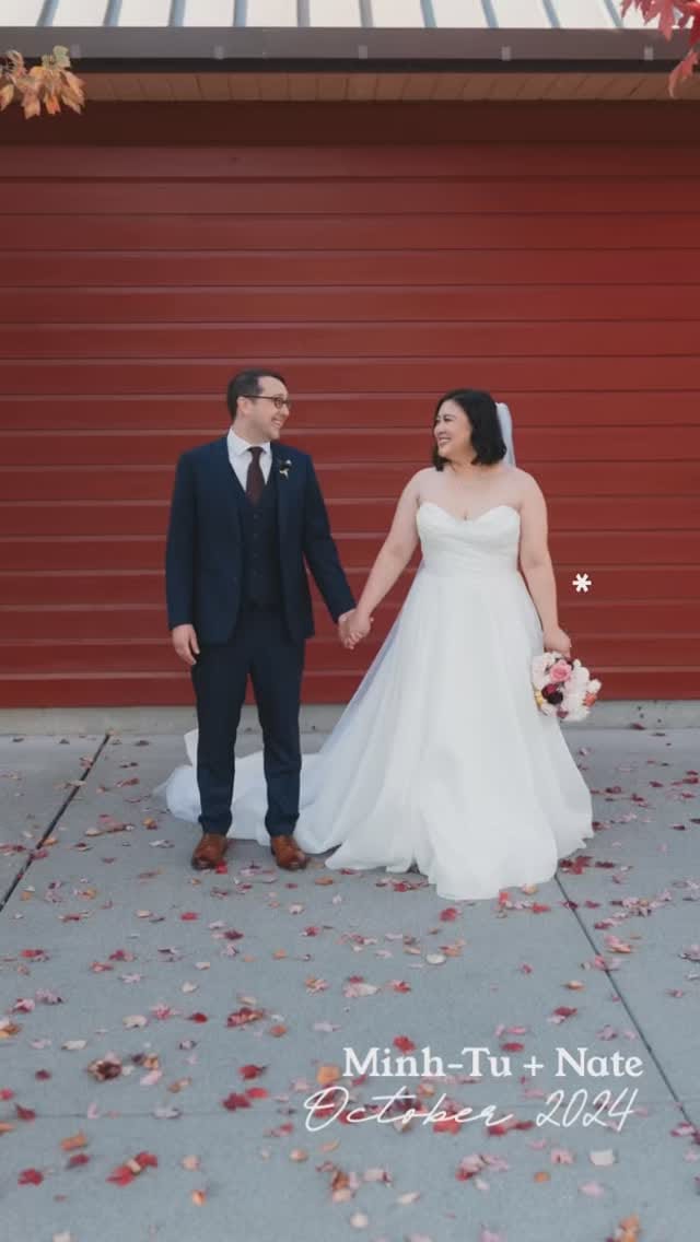 Post 7 by Seattle Tiny Wedding on Instagram (video)