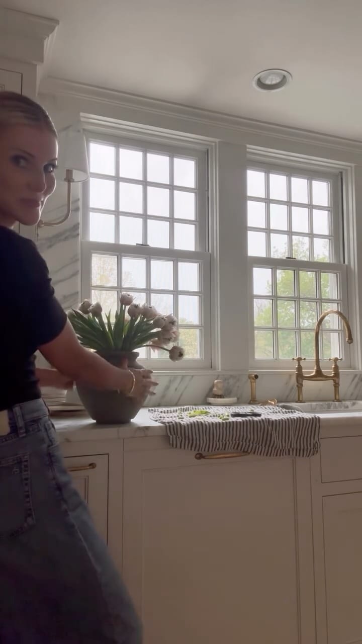Post 5 by Jamie Keefe Interiors on Instagram (video)