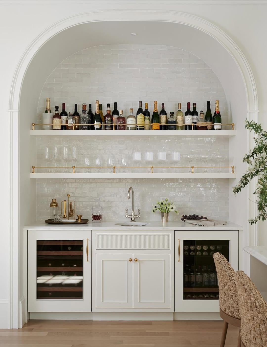 Post 7 by Jamie Keefe Interiors on Instagram (carousel)