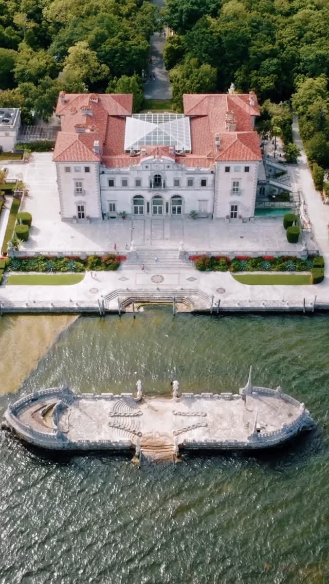Post 9 by Yazmin Osorio | Wedding & Event Planner on Instagram (video)