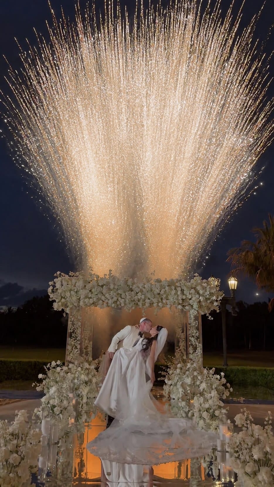 Post 1 by Yazmin Osorio | Wedding & Event Planner on Instagram (video)