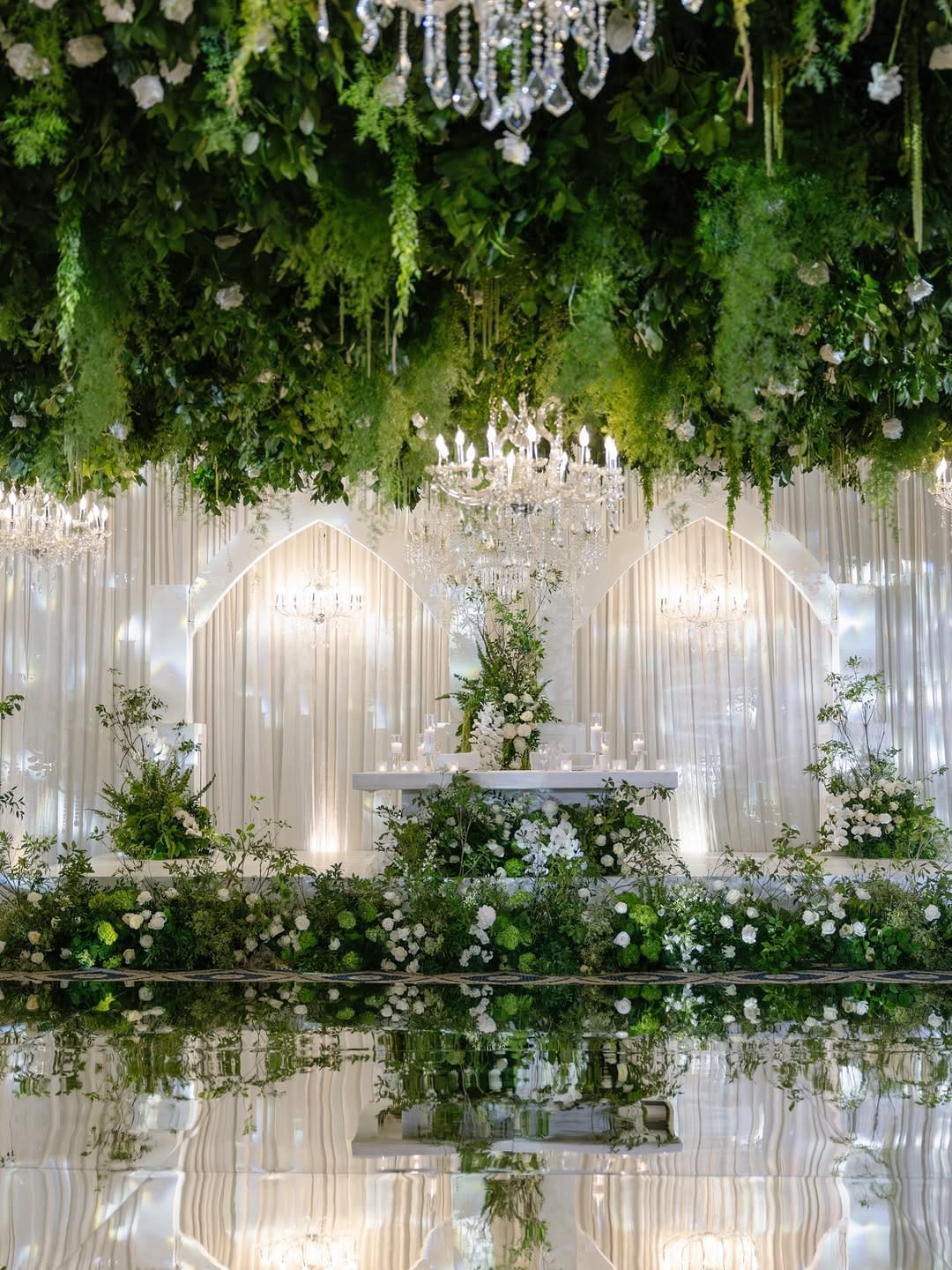 Post 3 by Yazmin Osorio | Wedding & Event Planner on Instagram (carousel)