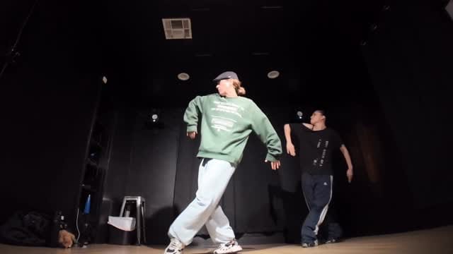 Post 4 by Maja Kereš on Instagram (video)