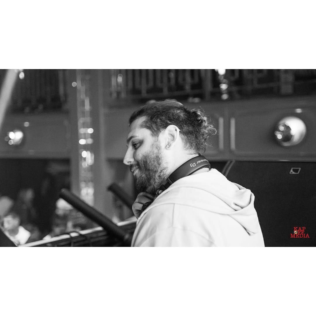Post 7 by Jesse Frank $ilv@ LMFT RMA(AMT) on Instagram (carousel)