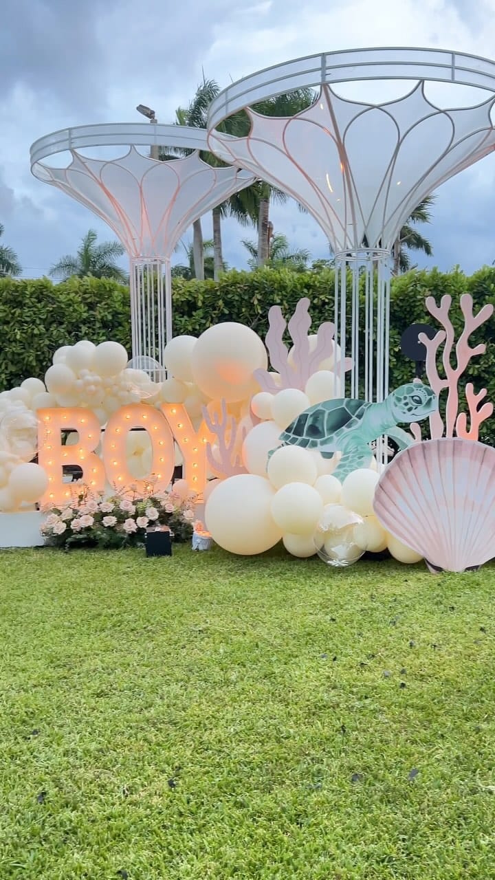 Post 8 by MIAMI'S BEST VALUED WEDDING VENUE on Instagram (video)