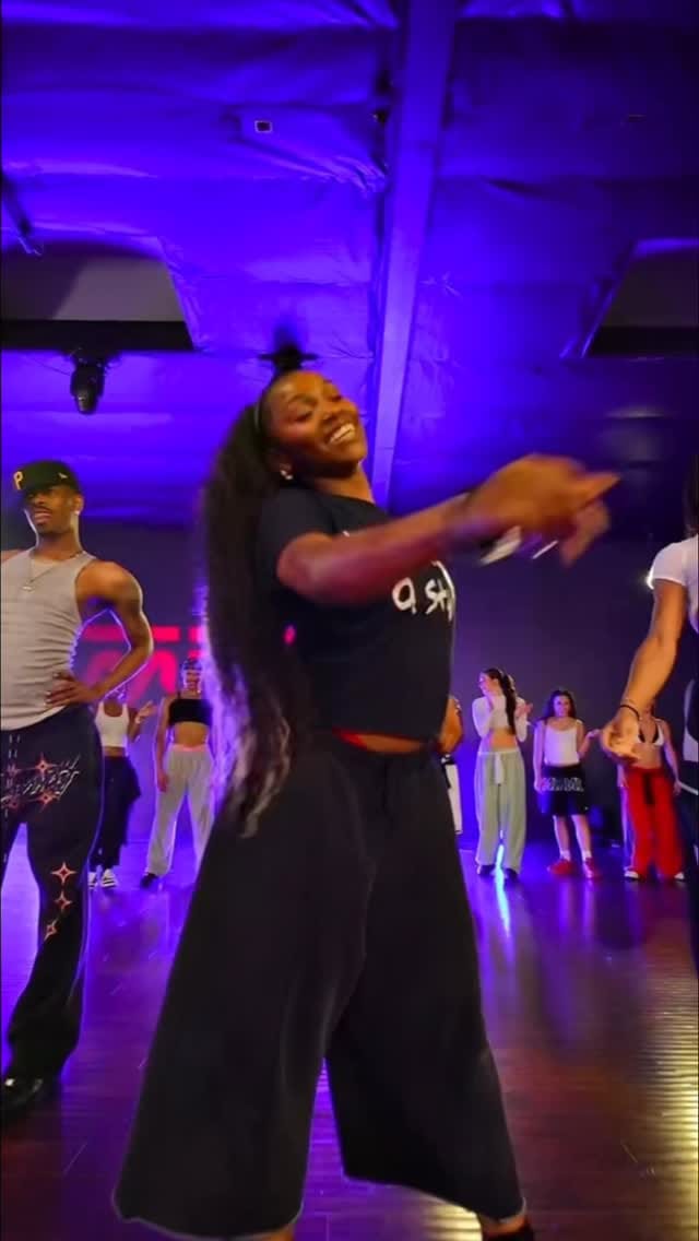 Post 4 by Jada E’vai Walker on Instagram (video)