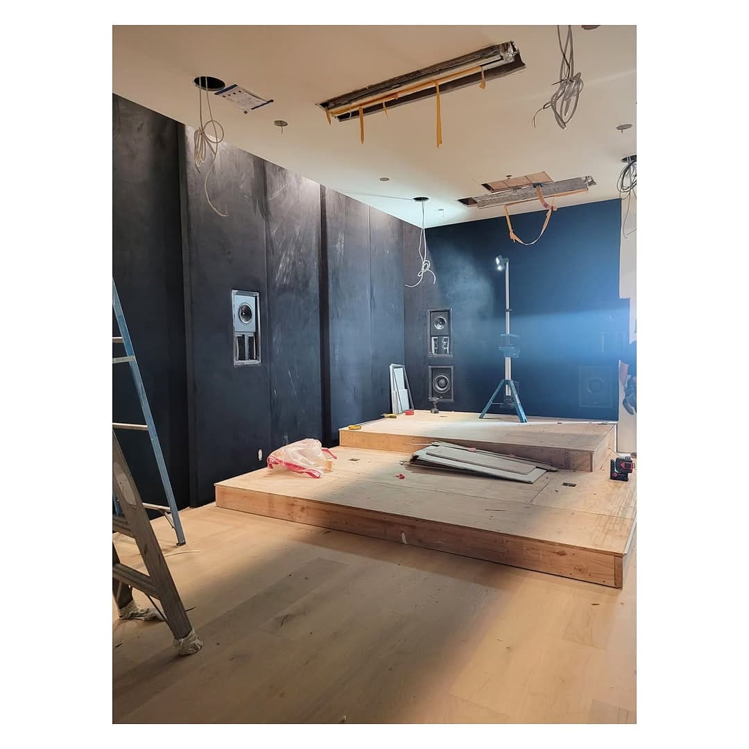 Post 8 by EL DESIGN STUDIO | Erik Lopez on Instagram (carousel)