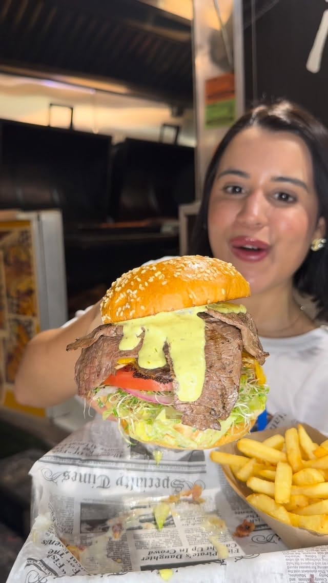 Post 7 by Coloyo’s Food & Grill on Instagram (video)