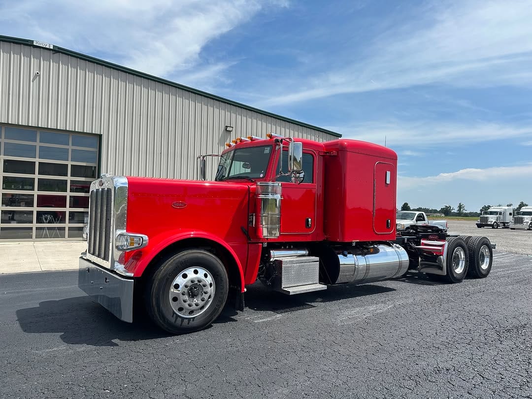 Post 2 by Fitzgerald Peterbilt on Instagram (carousel)