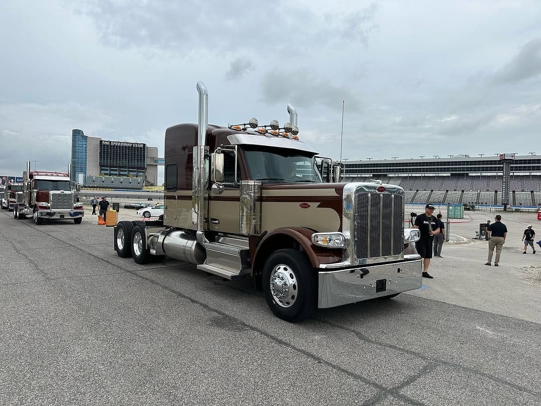 Post 4 by Fitzgerald Peterbilt on Instagram (carousel)