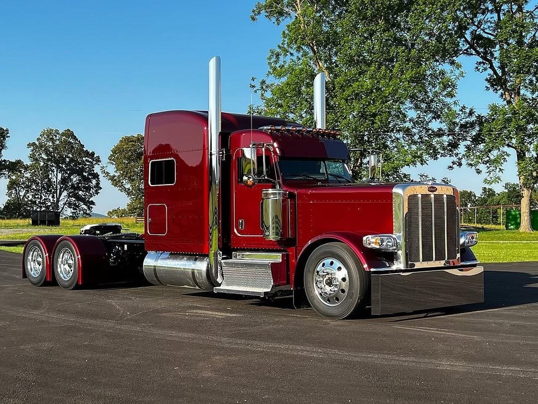 Post 7 by Fitzgerald Peterbilt on Instagram (carousel)