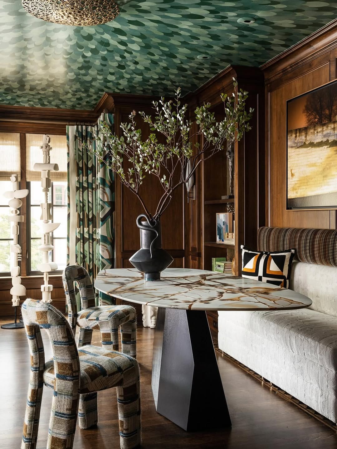 Post 8 by Navarra Design Inc. on Instagram (carousel)