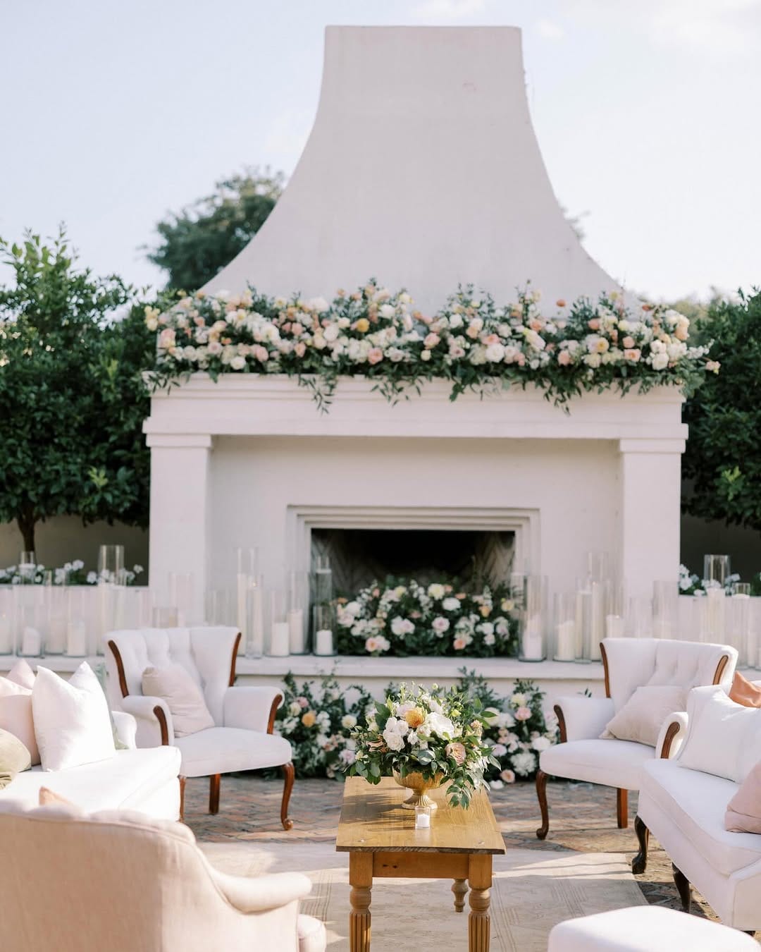 Post 2 by BAILEY ROSE EVENTS on Instagram (carousel)