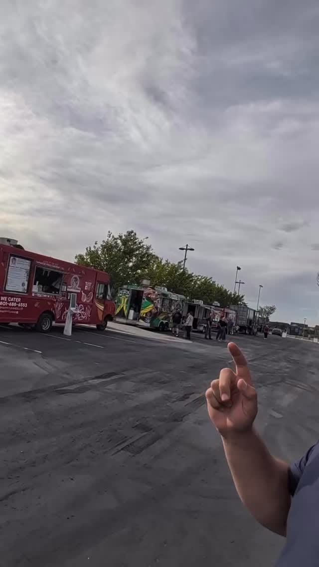 Post 5 by The Food Truck League on Instagram (video)