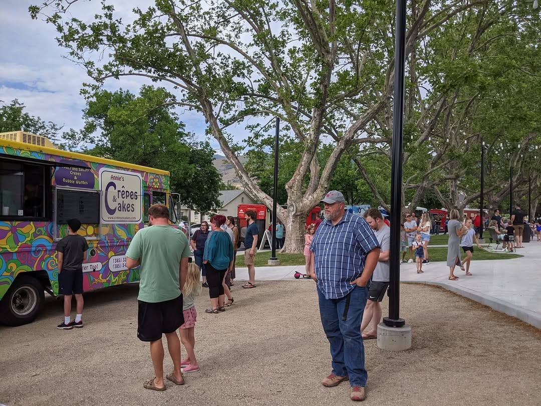 Post 1 by The Food Truck League on Instagram (image)