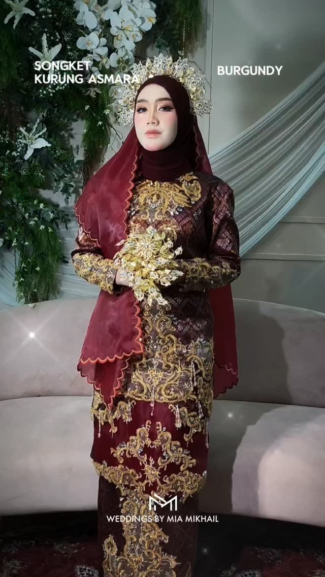 Post 6 by Weddings By Mia Mikhail on Instagram (video)