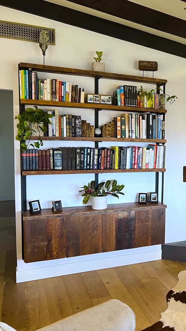 Post 4 by Vault Furniture on Instagram (video)