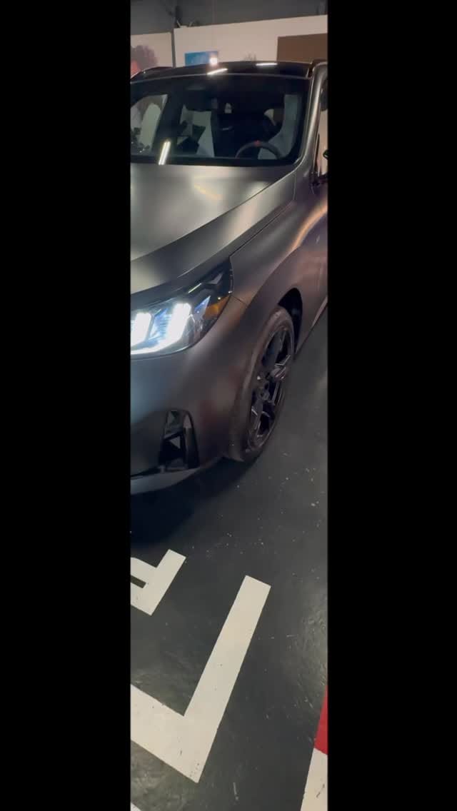 Post 6 by Studio81 on Instagram (video)