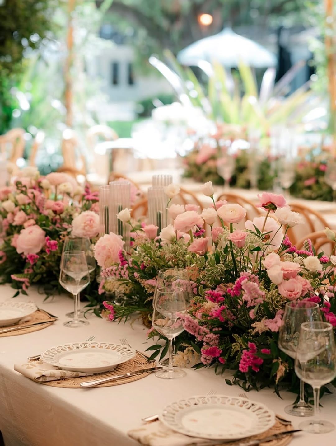 Post 9 by Freshminds Events on Instagram (carousel)