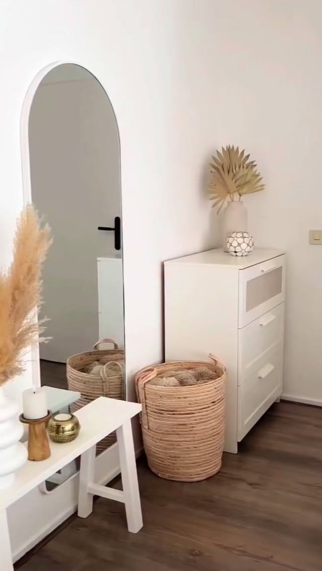 Post 9 by Madison Cadwallader on Instagram (video)