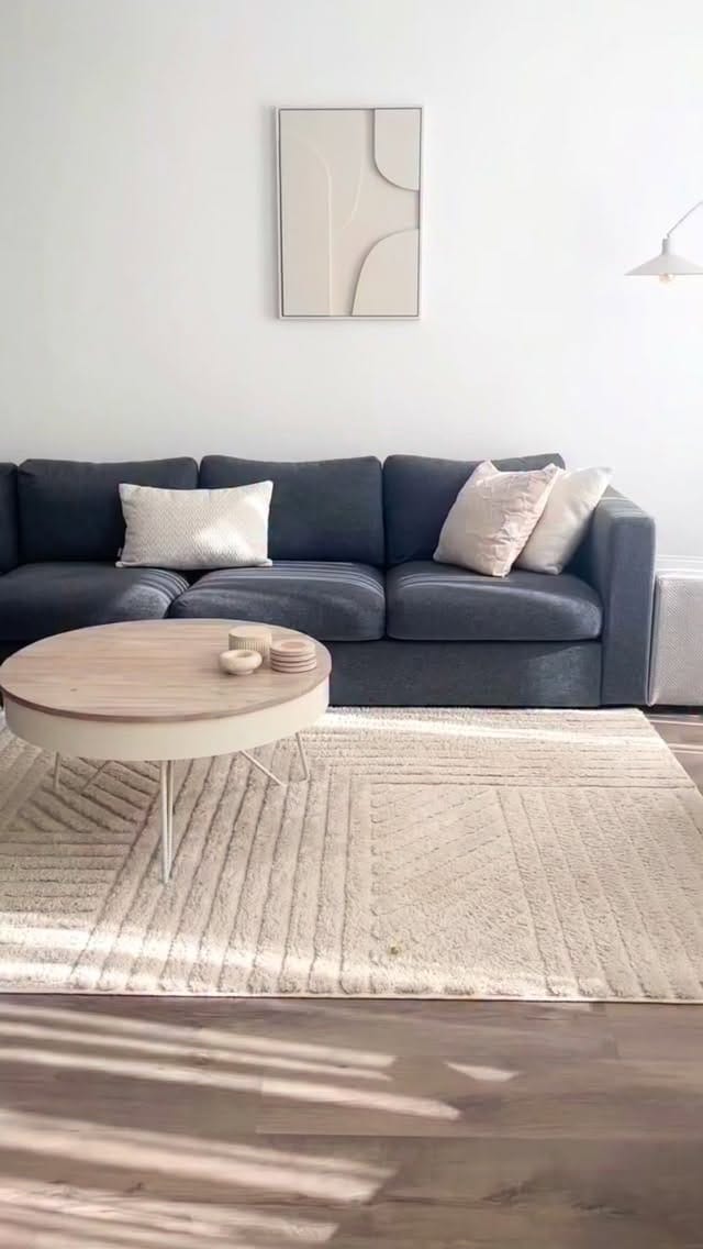 Post 2 by Madison Cadwallader on Instagram (video)