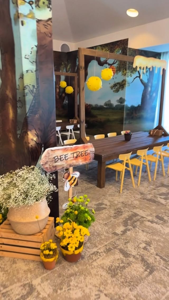 Post 4 by Artsy Party Styling on Instagram (video)