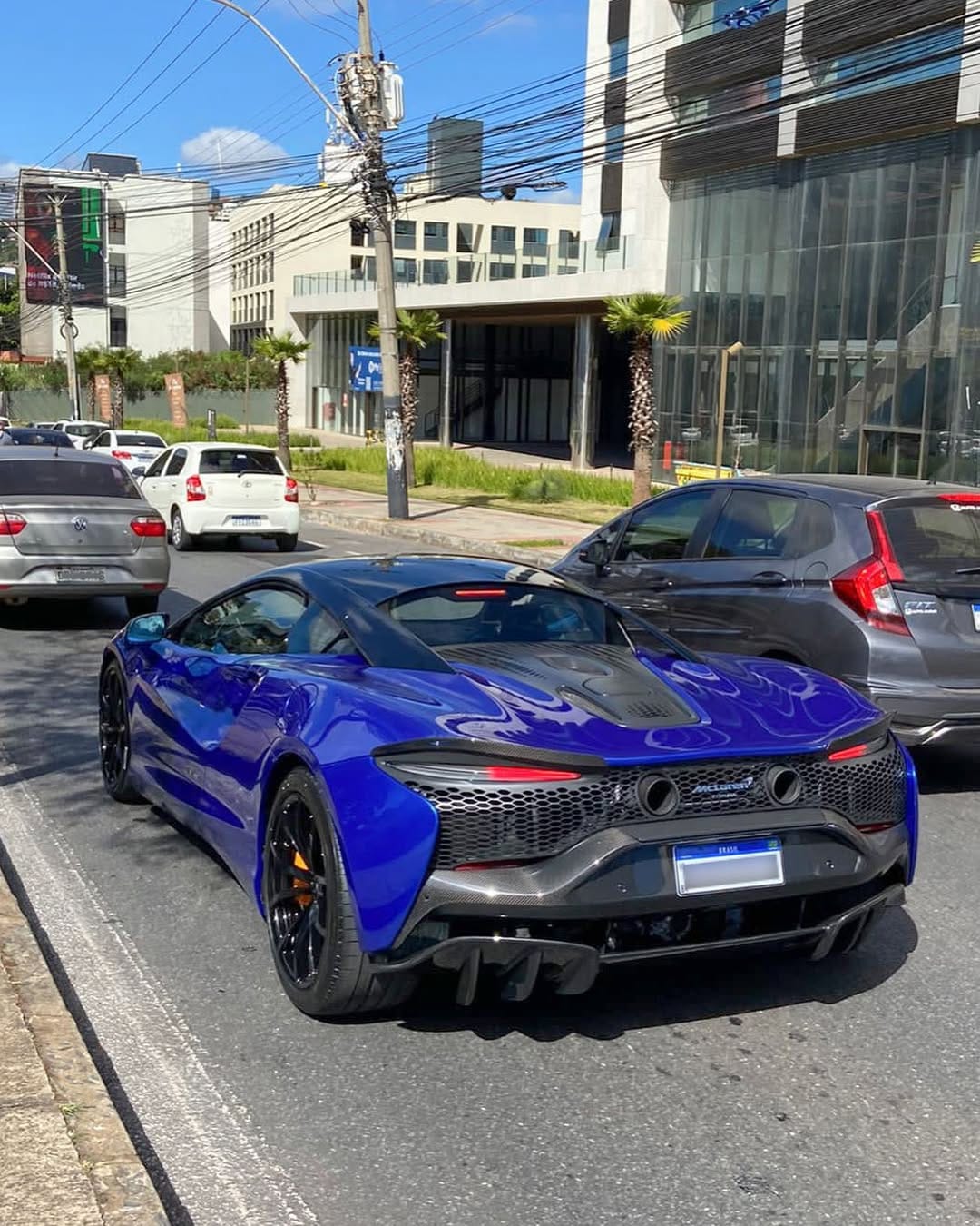Post 6 by 🔰Super Carros na América on Instagram (image)