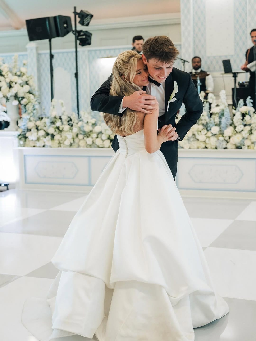 Post 9 by Maggie Counce | Arkansas Wedding Planner on Instagram (carousel)