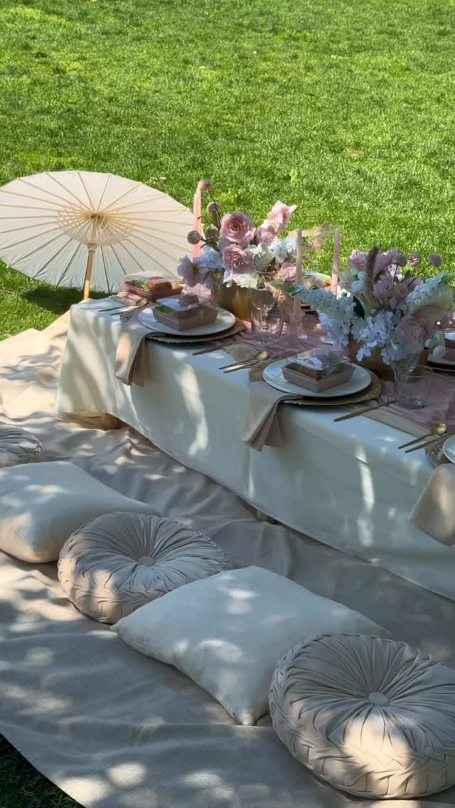 Post 7 by Aligo | luxury picnic & event on Instagram (video)