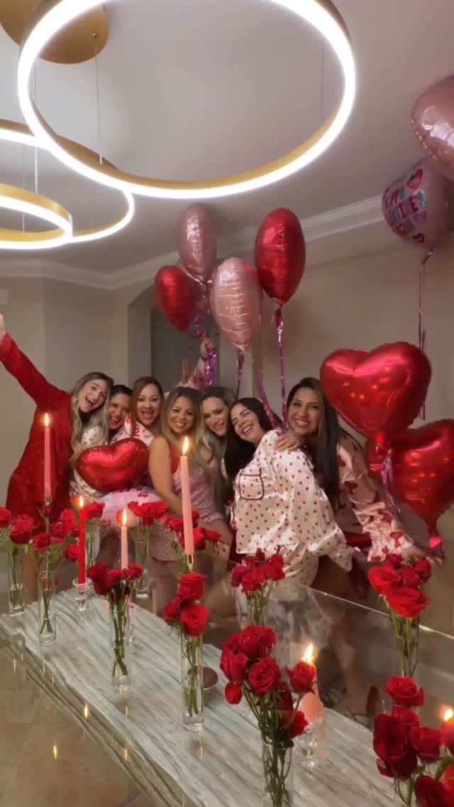 Post 10 by Niurka Q Klein   ⚜ on Instagram (video)