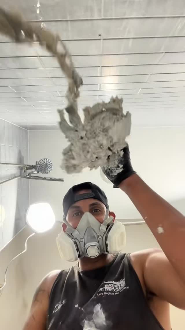 Post 7 by Bathtub Reglazing Specialist on Instagram (video)