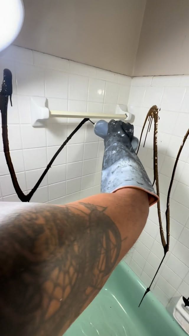 Post 1 by Bathtub Reglazing Specialist on Instagram (video)
